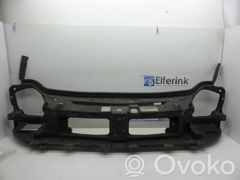 Opel Vivaro Keulasarja 