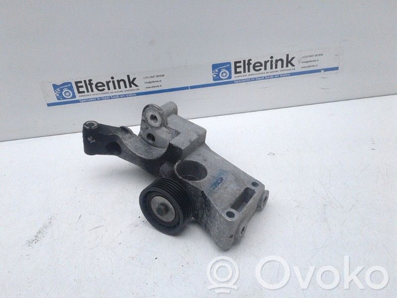 Saab 9-5 Generator/alternator bracket 