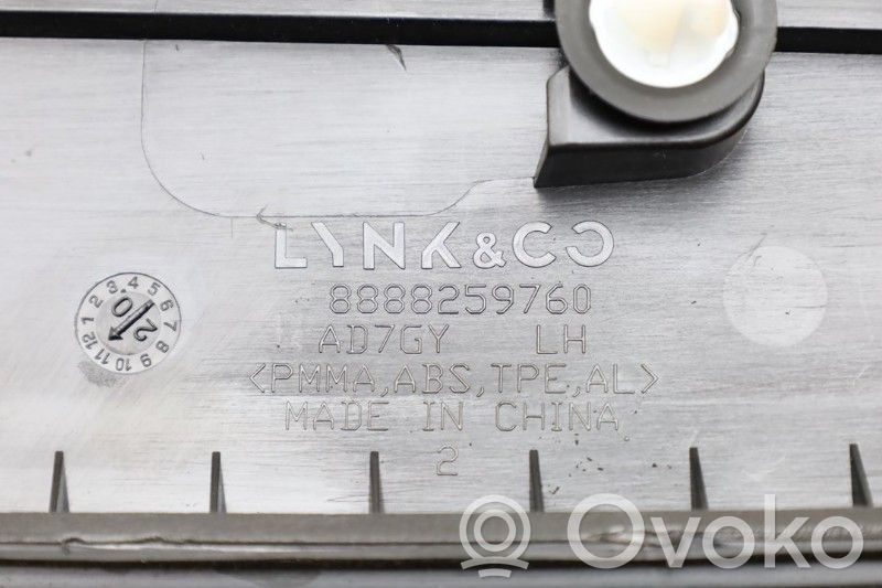 Lynk & co 01 Binario barra tetto 