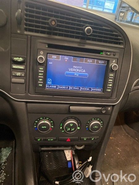 GPS navigation control unit/module   12781856,12781856