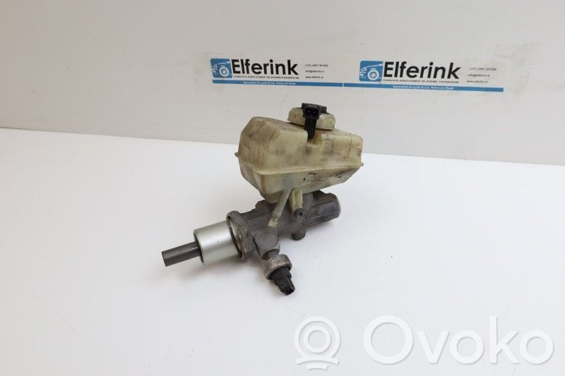 Volvo S70  V70  V70 XC Pääjarrusylinteri 