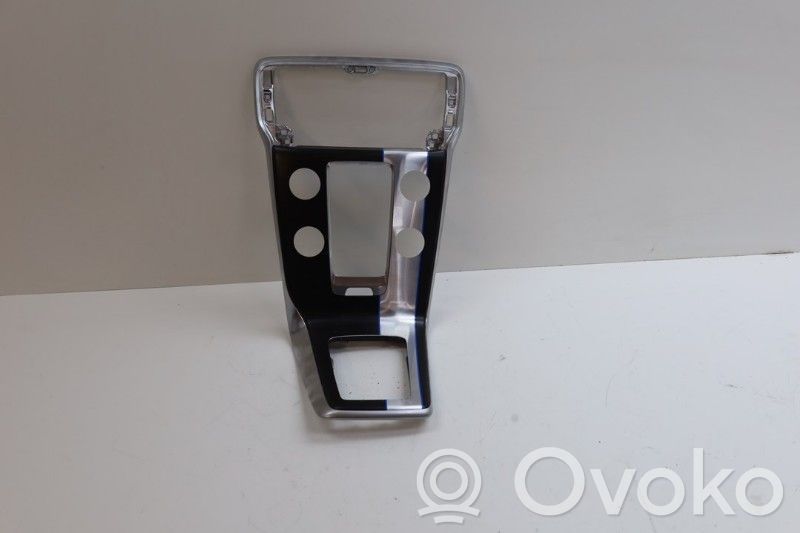 Center console   8632746,8632794,31306639,31348926,8632746,8632794,P8632746