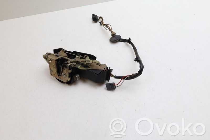 Volvo 850 Front door cable line 