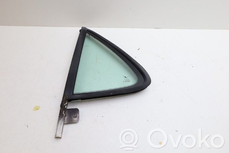 Rear side window   5186390,12841675,12841675,5186390