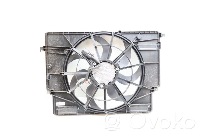Volvo XC40 Ventilatoru komplekts 