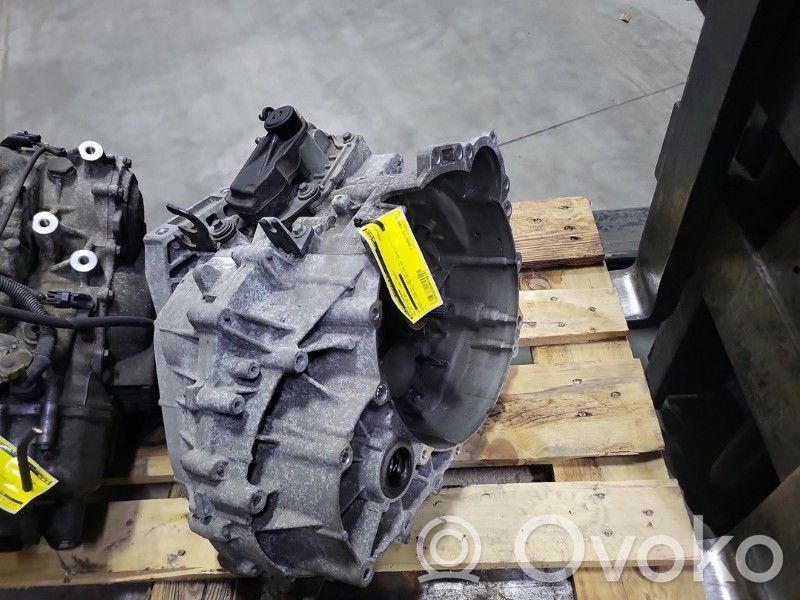Volvo V70 Scatola del cambio manuale a 6 velocità 
