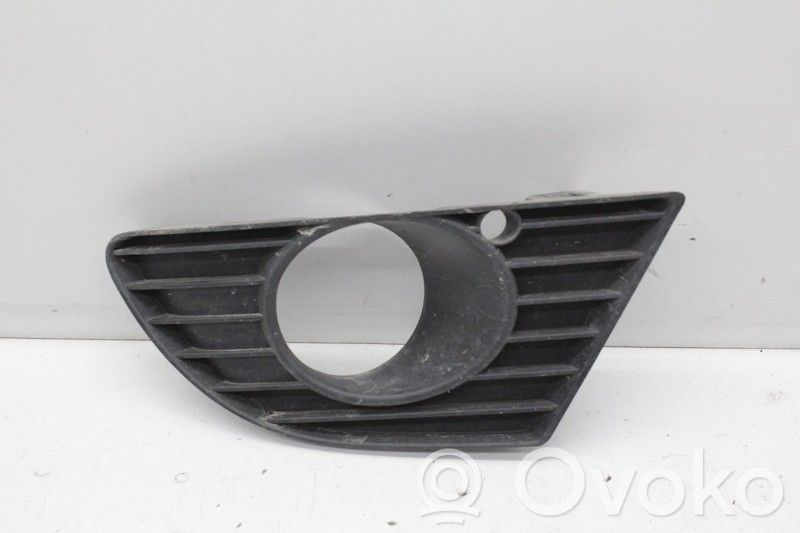 Saab 9-5 Etupuskurin kulmaosan verhoilu 