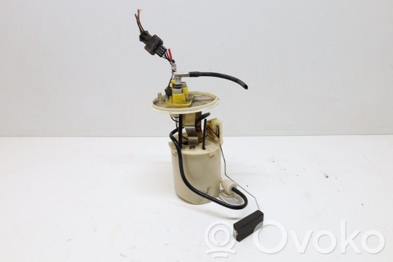 Saab 9-5 Bomba interna de combustible 