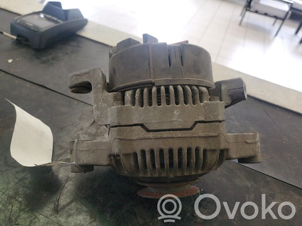 Opel Corsa A Alternador 