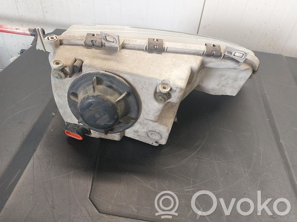 Headlight/headlamp   1005728