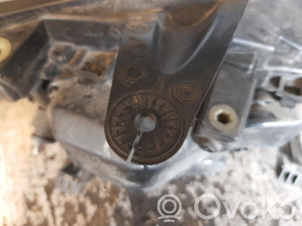 Headlight/headlamp   1481000