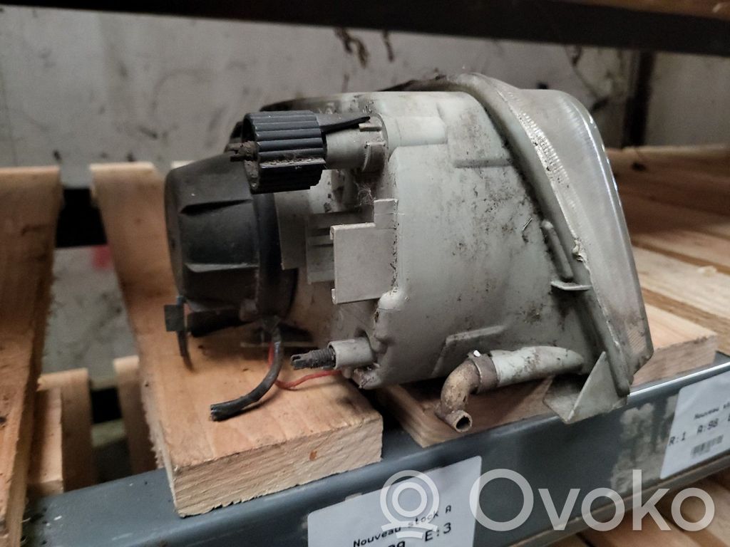 Renault Express Headlight/headlamp 