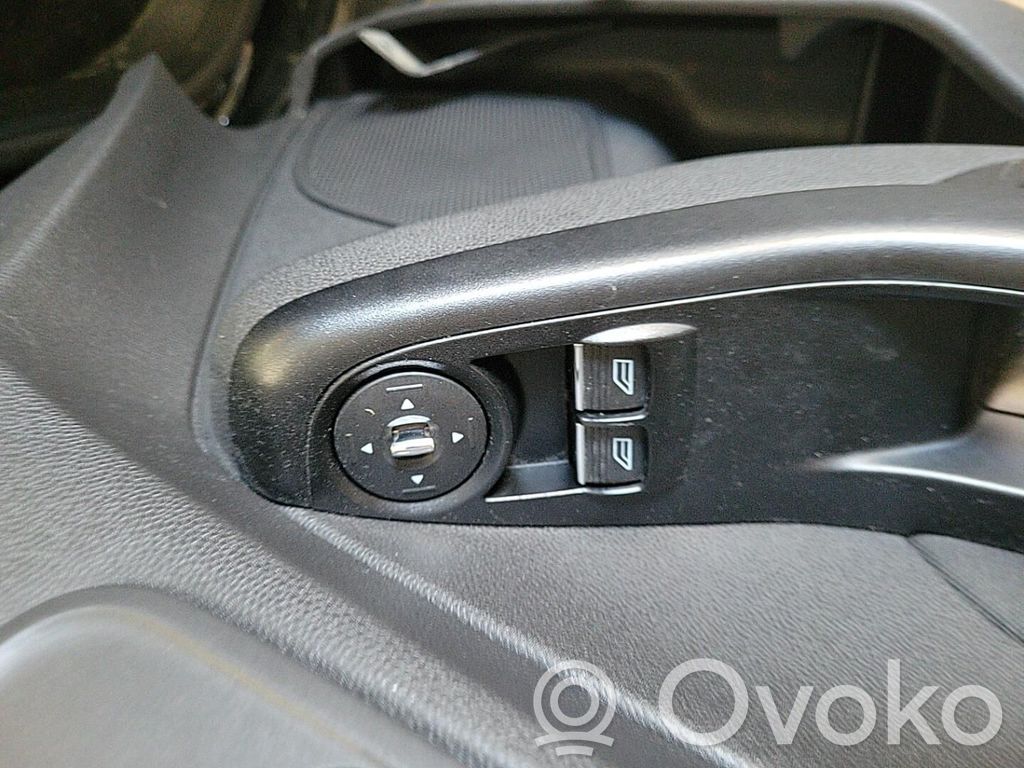 Ford Fiesta Electric window control switch 