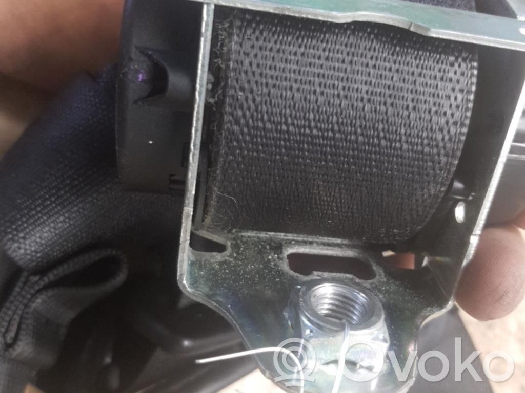 Opel Corsa D Cinturón delantero 