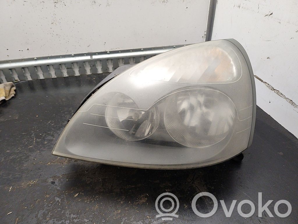 Renault Clio II Scheinwerfer 