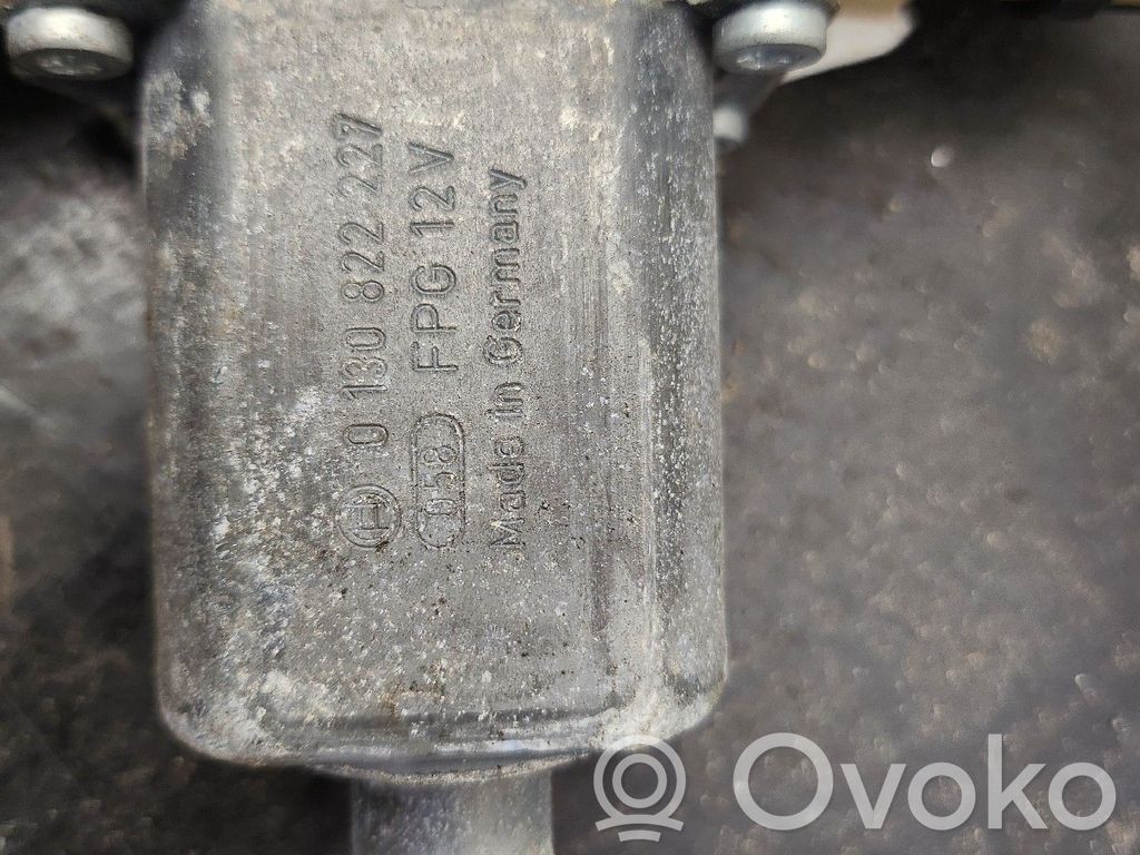 BMW 3 E90 E91 Regulador de puerta delantera con motor 