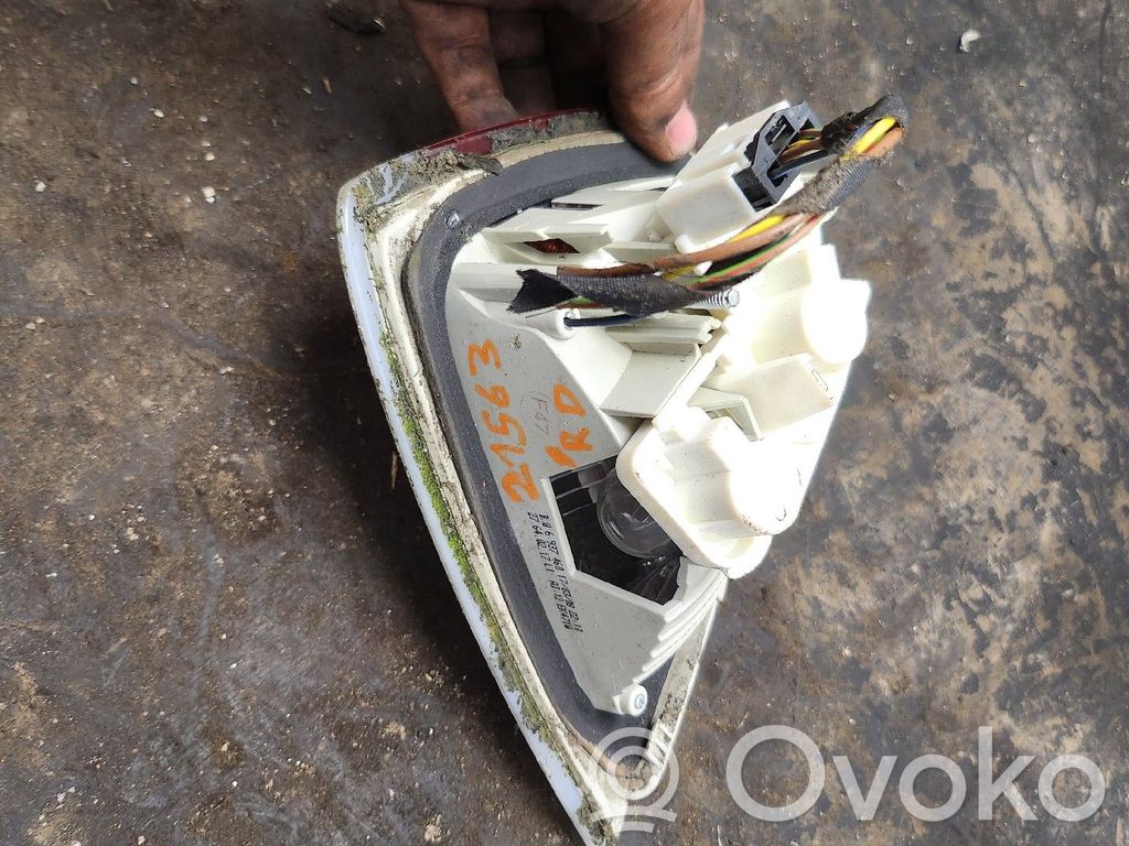 BMW 3 E90 E91 Tailgate rear/tail lights 