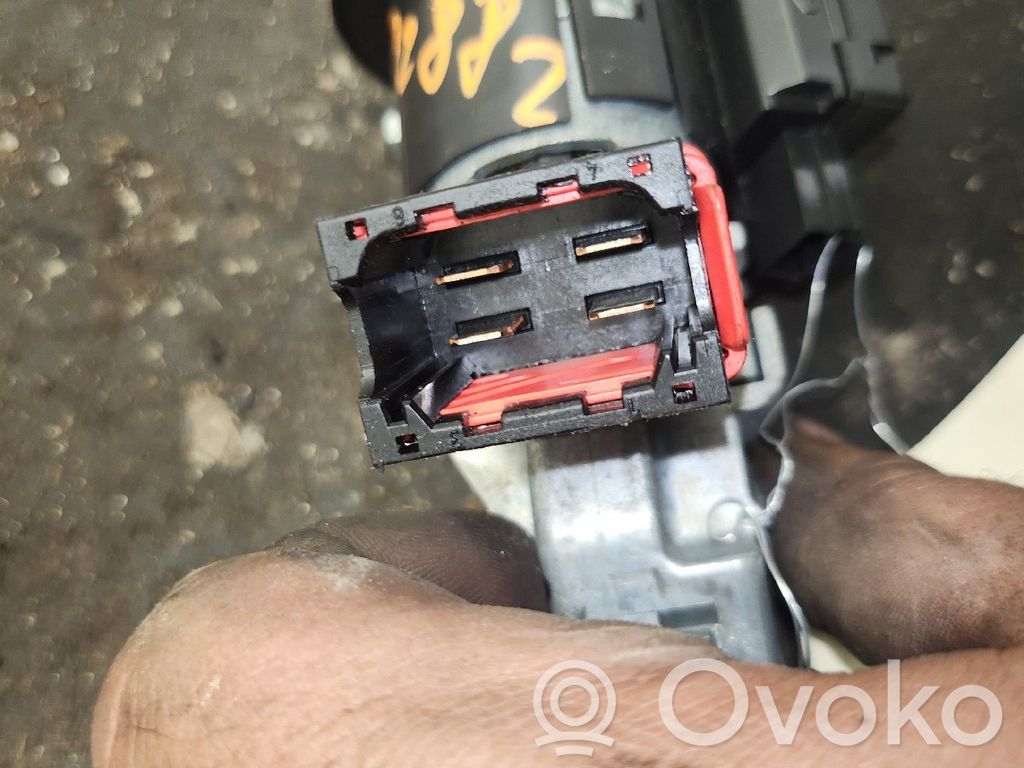 Renault Clio III Ignition lock 
