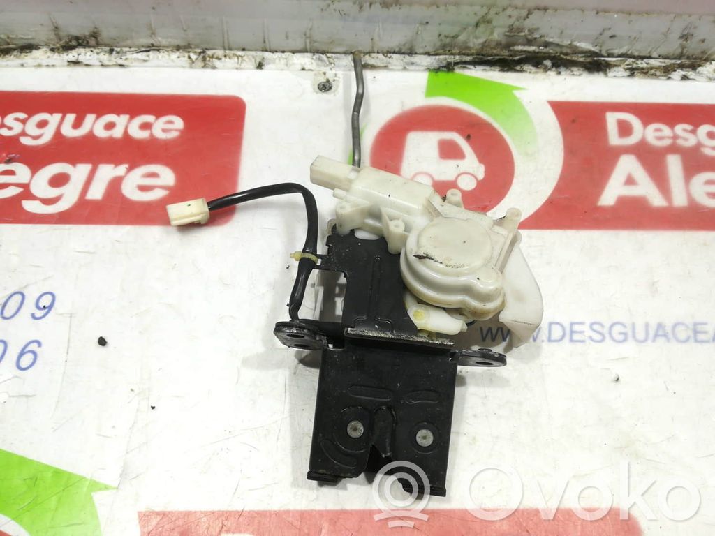 Mazda 6 Tailgate lock latch 