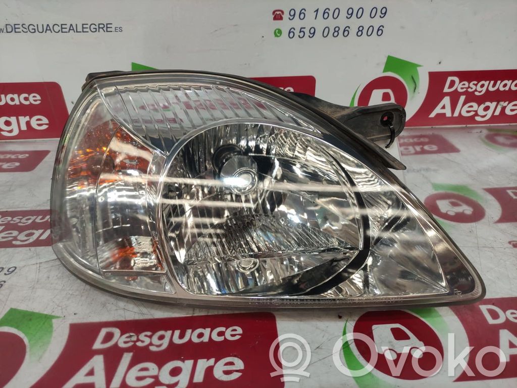 KIA Rio Headlight/headlamp 
