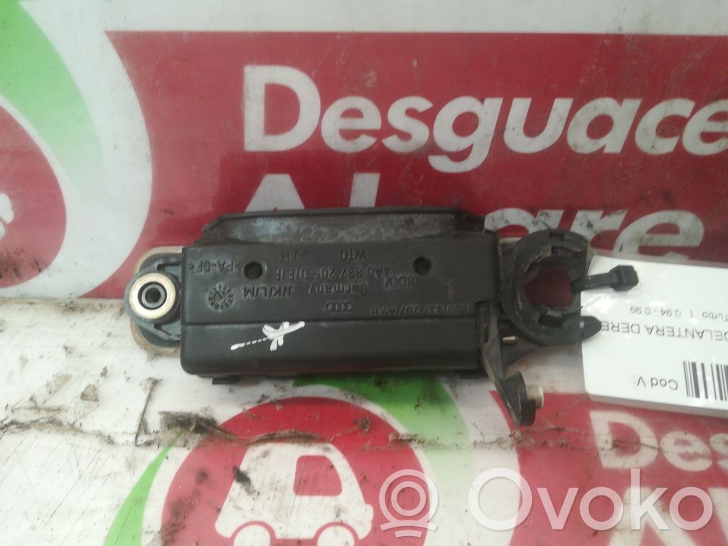 Manecilla externa puerta delantera   4A0837205