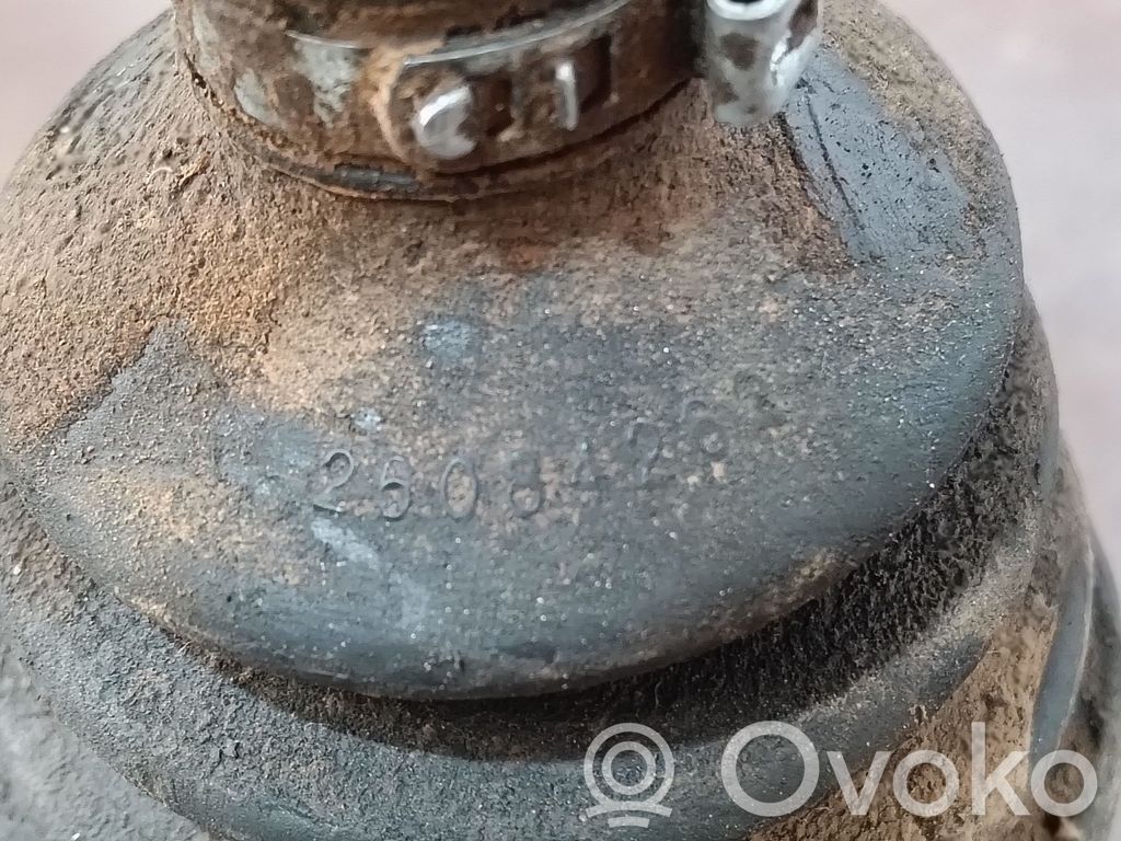 Opel Corsa C Etuvetoakseli 