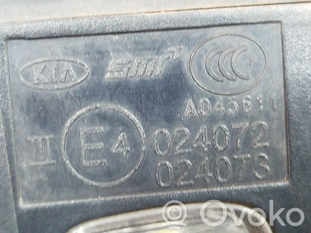 KIA Carens III Elektryczne lusterko boczne drzwi przednich 