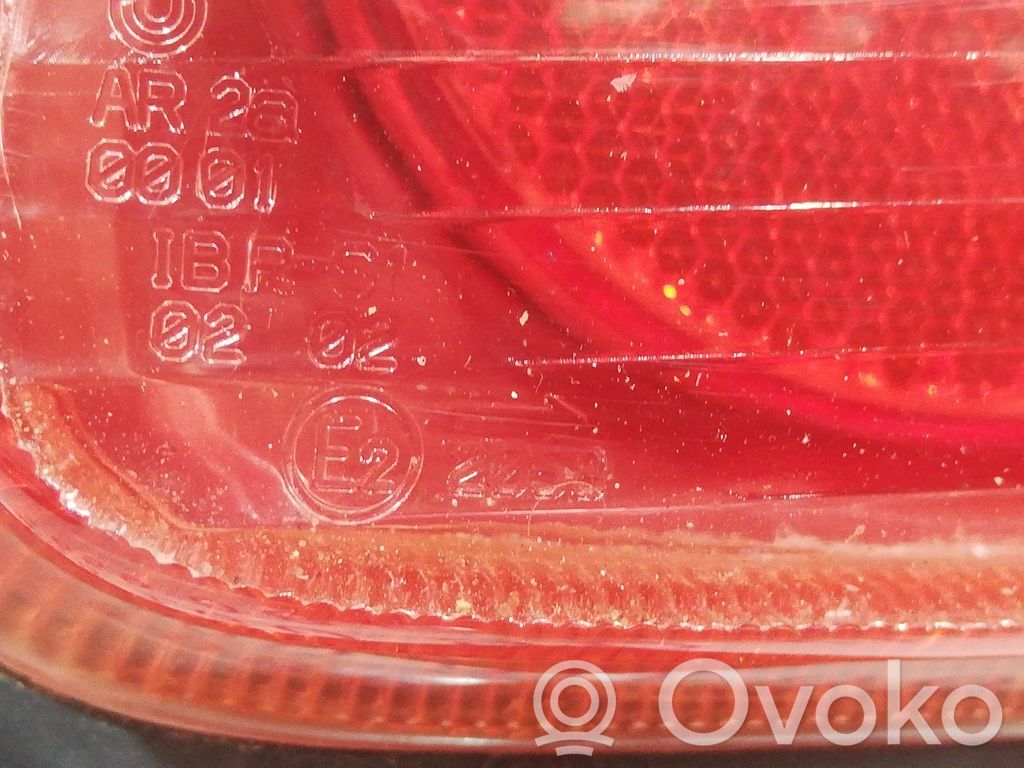 Peugeot 206 Lampă spate în caroserie 