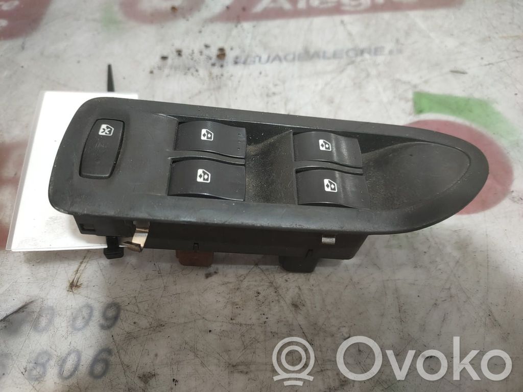 Renault Vel Satis Interrupteur commade lève-vitre 