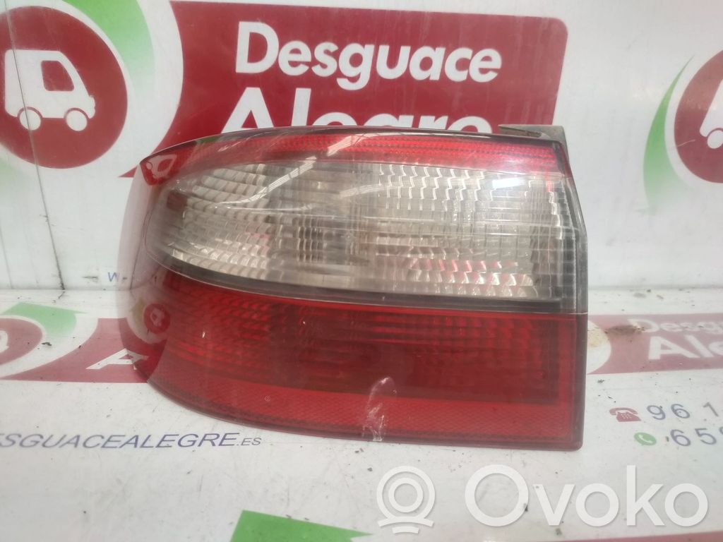 Luz trasera/de freno   8200002473
