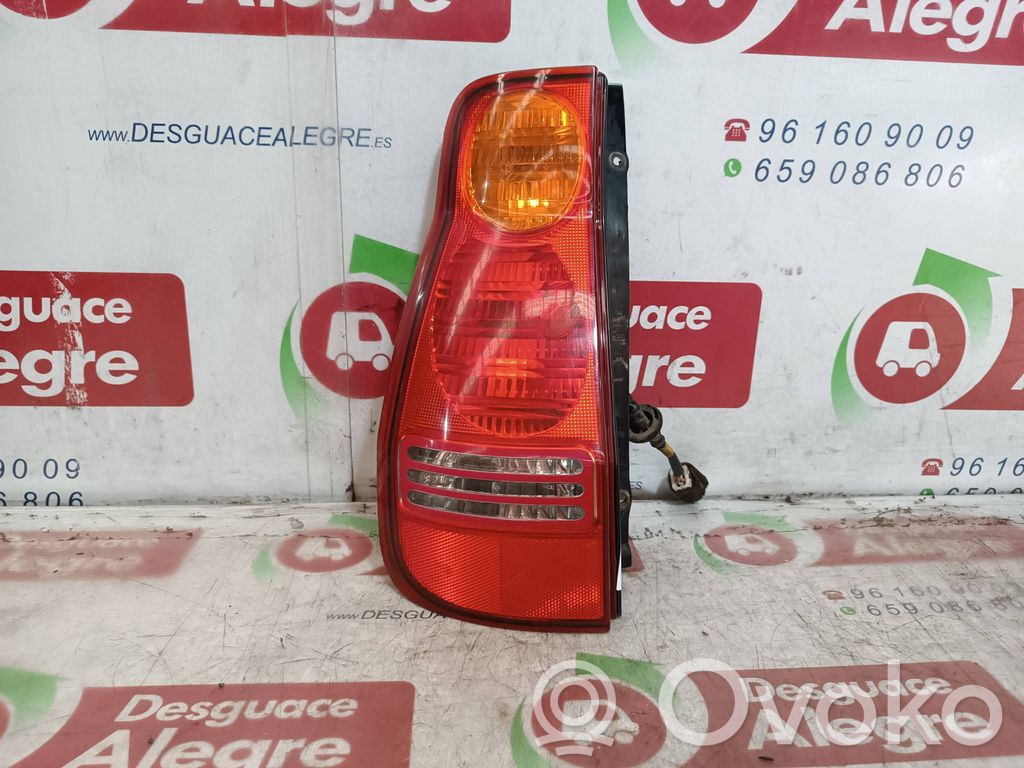 Lampă spate în caroserie   92401