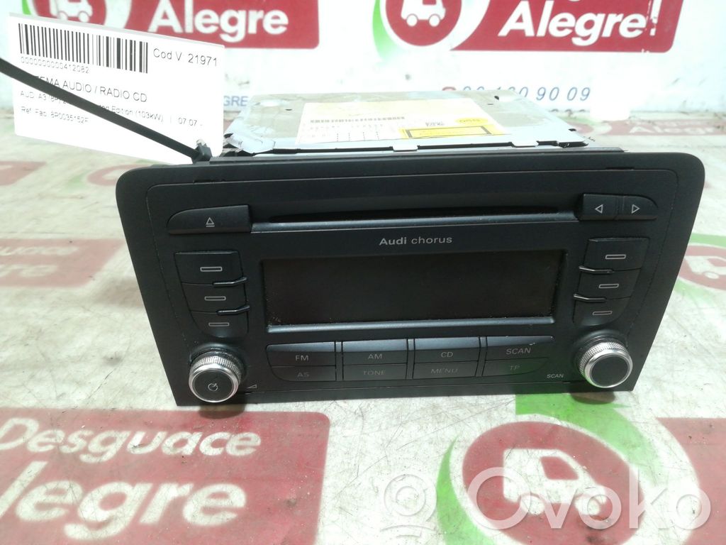 Audi A3 S3 8P Panel / Radioodtwarzacz CD/DVD/GPS 