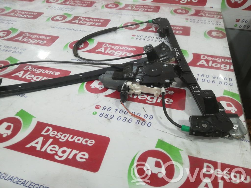 Regulador de puerta delantera con motor