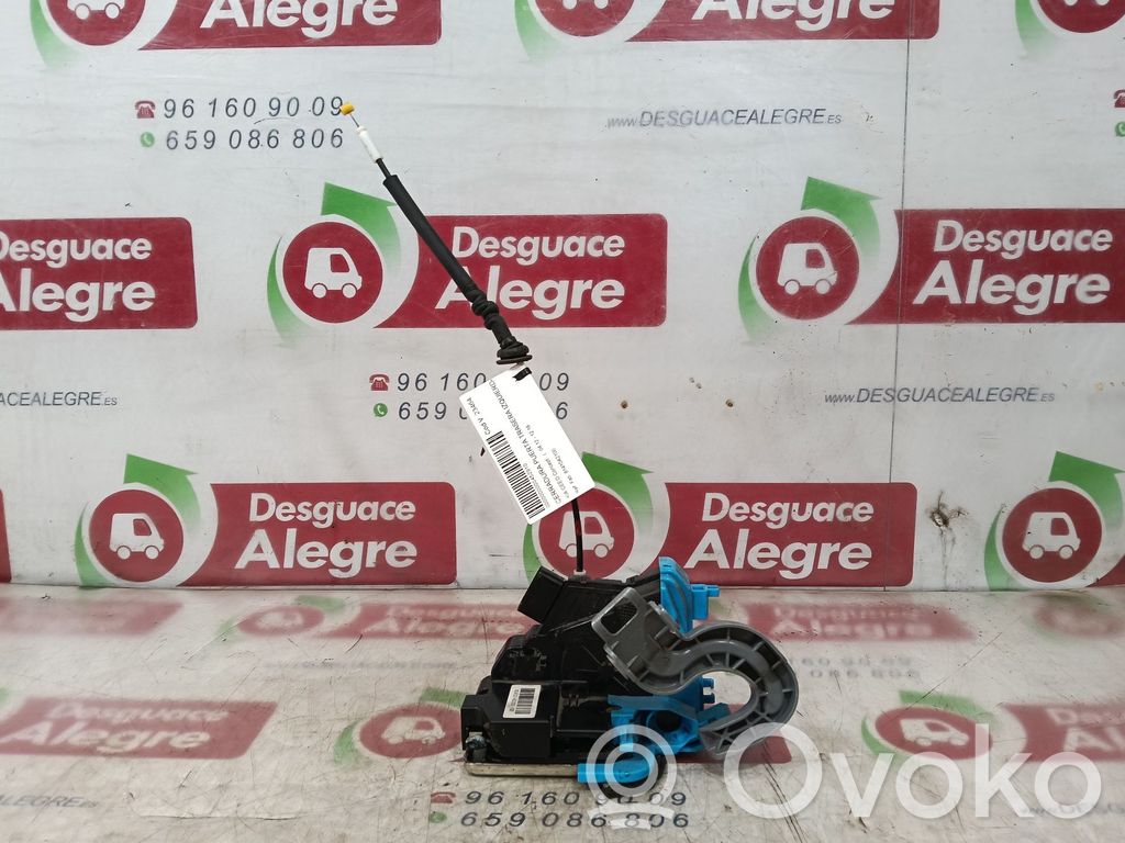 KIA Ceed Cerradura de puerta trasera
