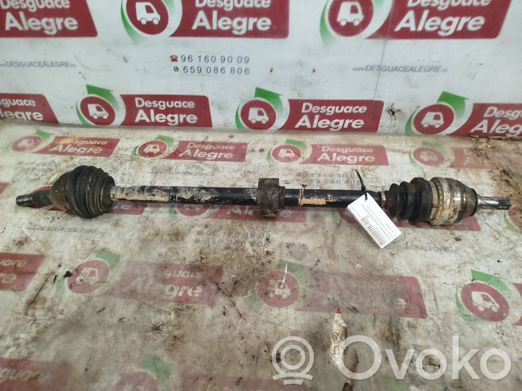 Opel Vectra C Etuvetoakseli 