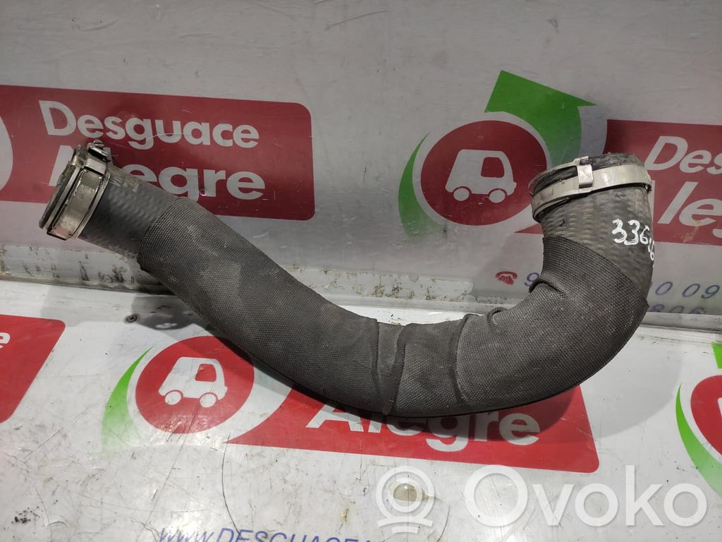 Audi A4 S4 B8 8K Furtun/conductă intercooler 