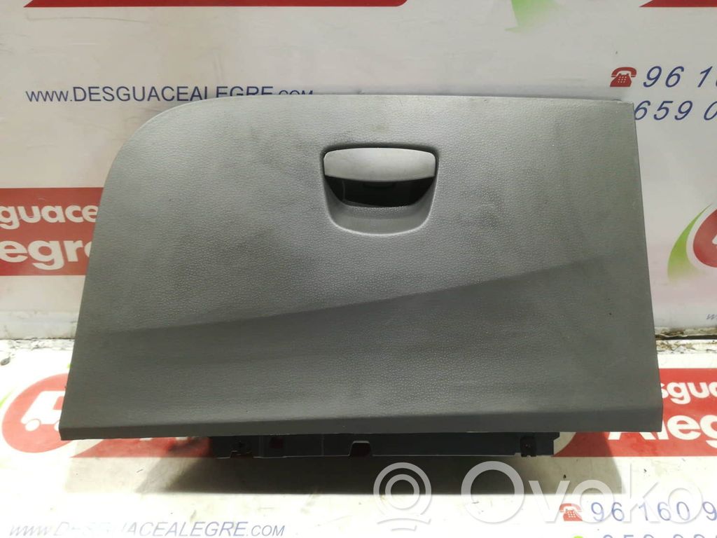 Seat Ibiza IV (6J,6P) Schowek deski rozdzielczej 