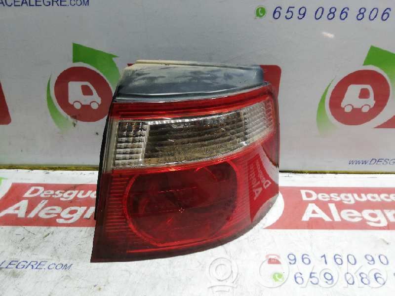 KIA Carens I Lampă spate în caroserie 