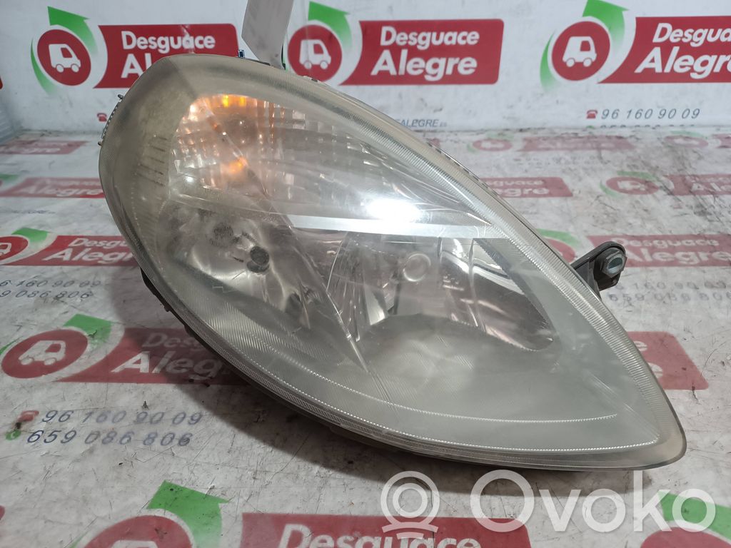 Lampa przednia   27053200R