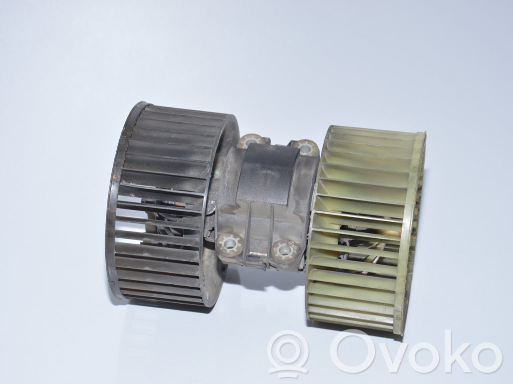 BMW 3 E36 Mazā radiatora ventilators 