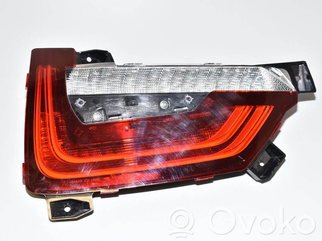 Tailgate rear/tail lights   7389605