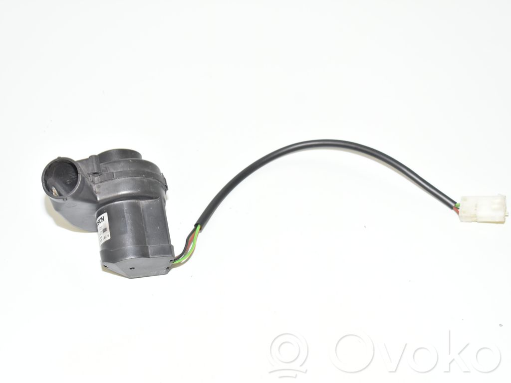 Ventilador de unidad de control/módulo del motor   1745182,0130002831