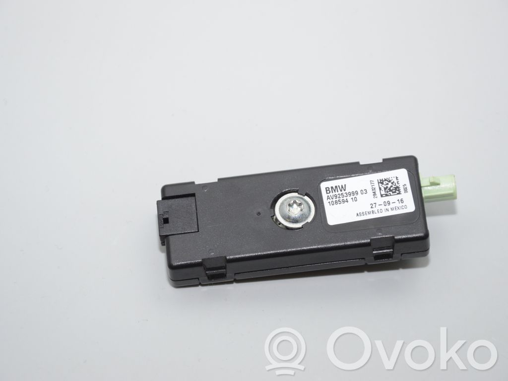 Radion pystyantenni   9253999