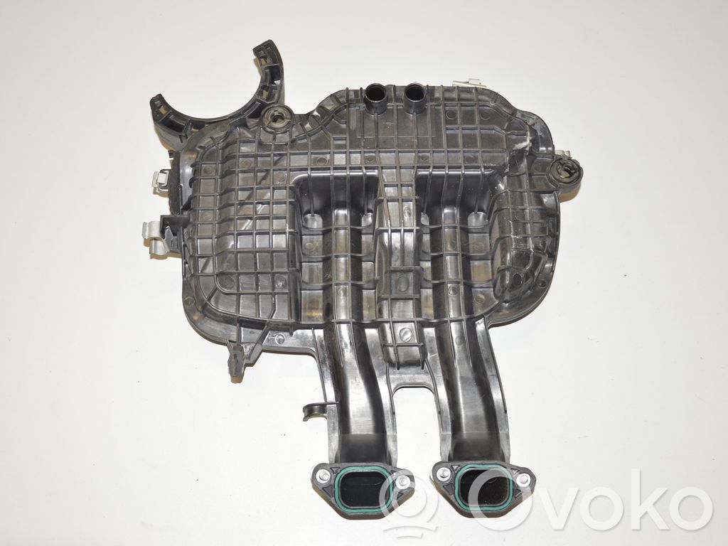 BMW i3 Kolektorius įsiurbimo 