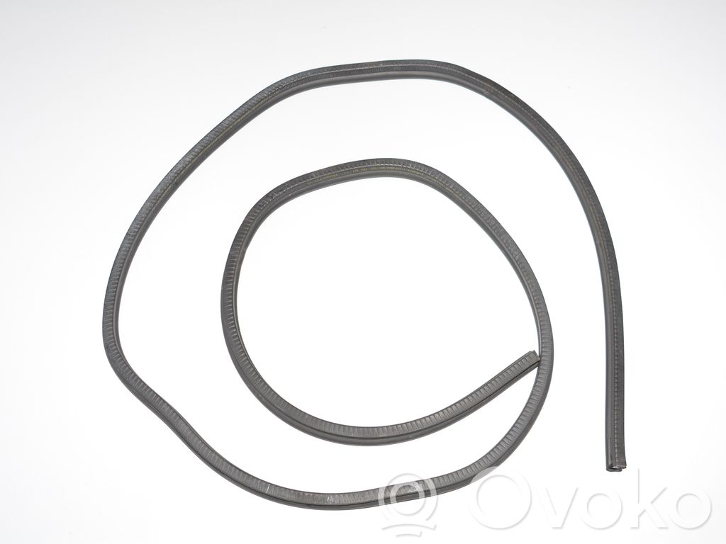 BMW 7 E65 E66 Engine compartment rubber 