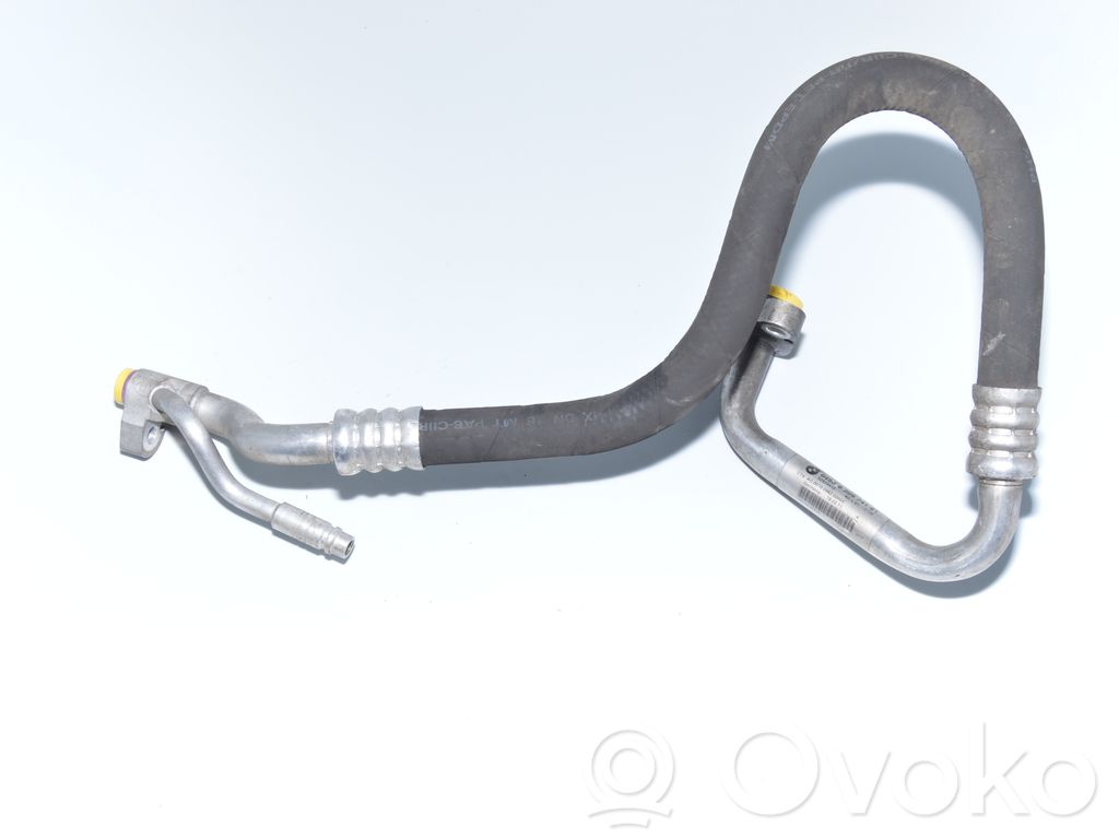 Ilmastointilaitteen putki (A/C)   9209741