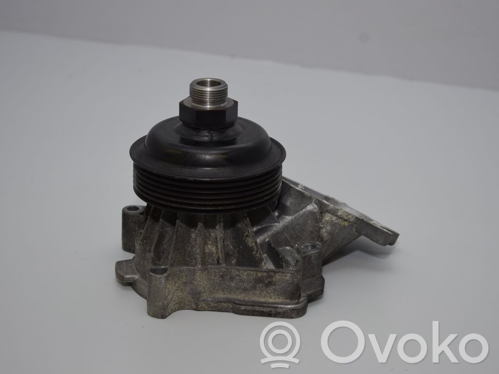 BMW X5 E53 Water pump 
