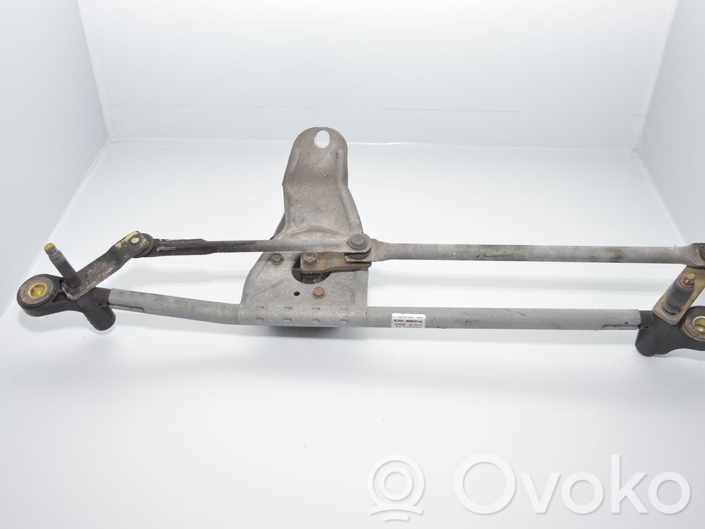 BMW X5 E53 Front wiper linkage 
