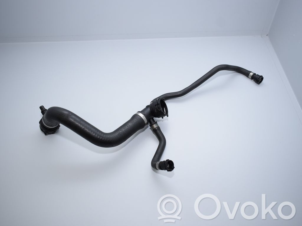 BMW X5 E53 Engine coolant pipe/hose 