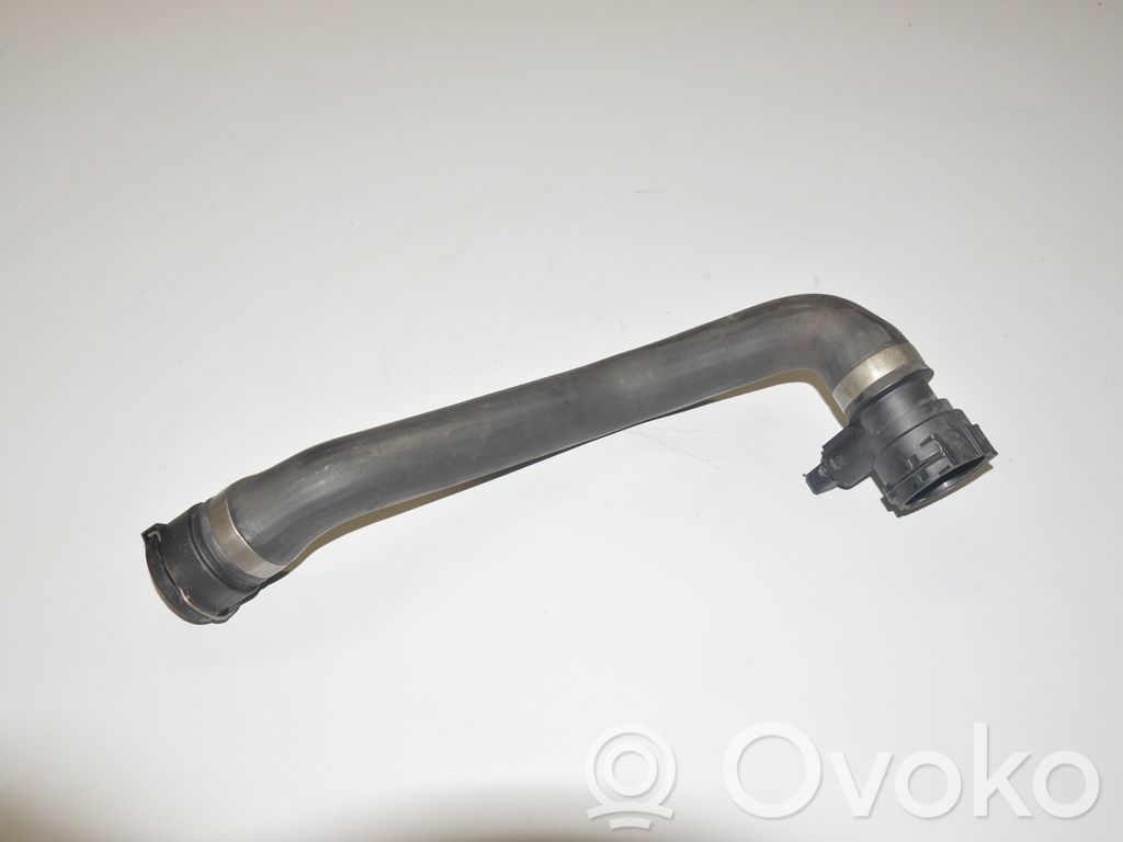 Engine coolant pipe/hose   1705224